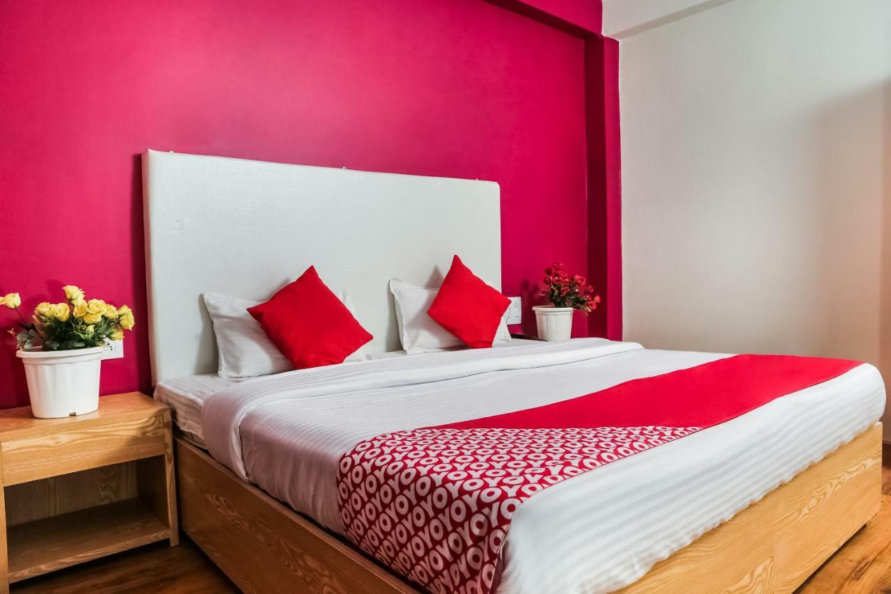 Oyo 37004 City Heart Guest House Leh Exterior foto